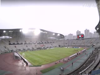 日韩嘿咻嘿视频